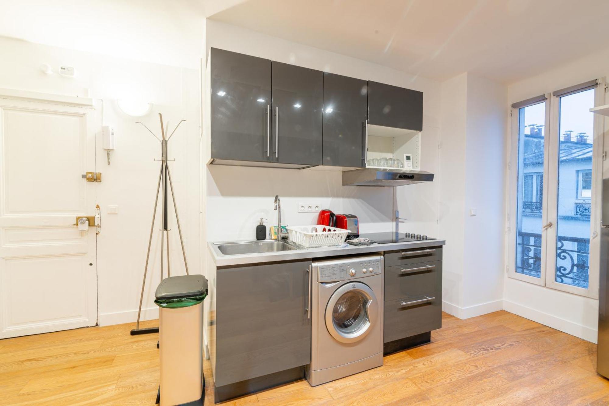 Luxurious 1 Bedroom Tour Eiffel Saint Dominique Free Netflix Paris Luaran gambar
