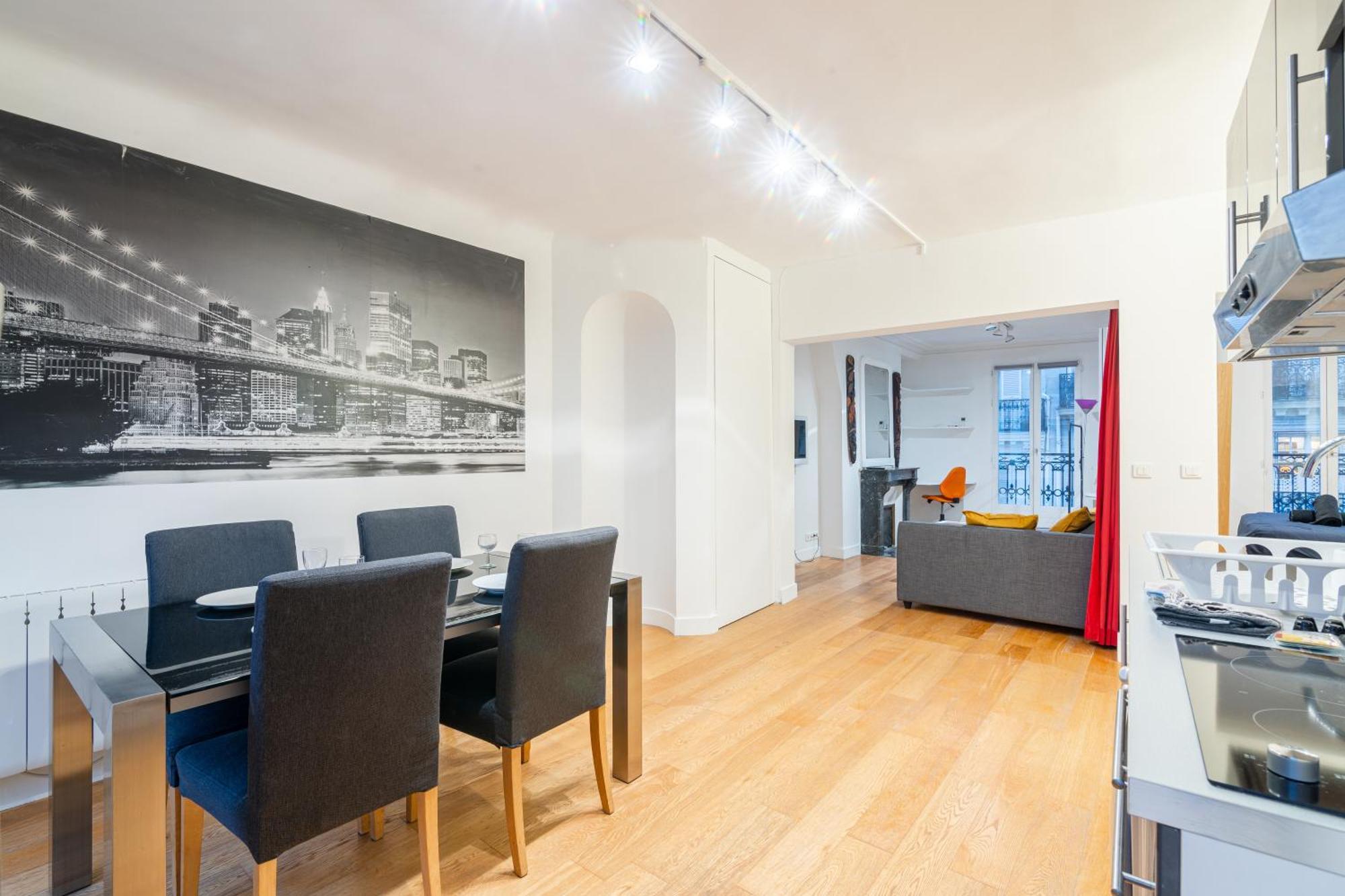 Luxurious 1 Bedroom Tour Eiffel Saint Dominique Free Netflix Paris Luaran gambar